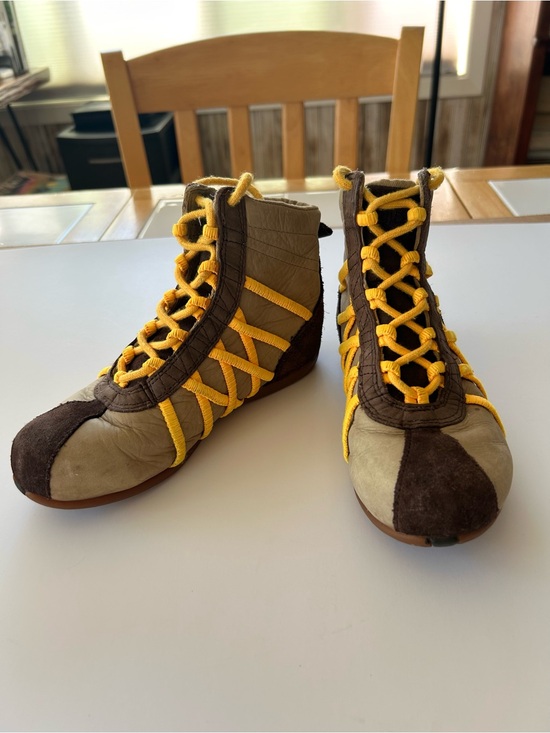 Diesel Other - Barcelona Diesel Kids Lace Up Ankle Boot Leather Upper Rubber Soles Size 12